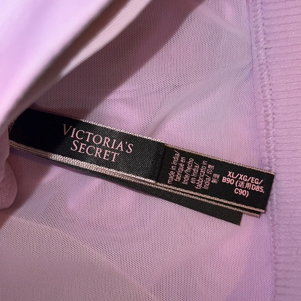 Victorias Secret Sports Bra - Picture 3 of 3